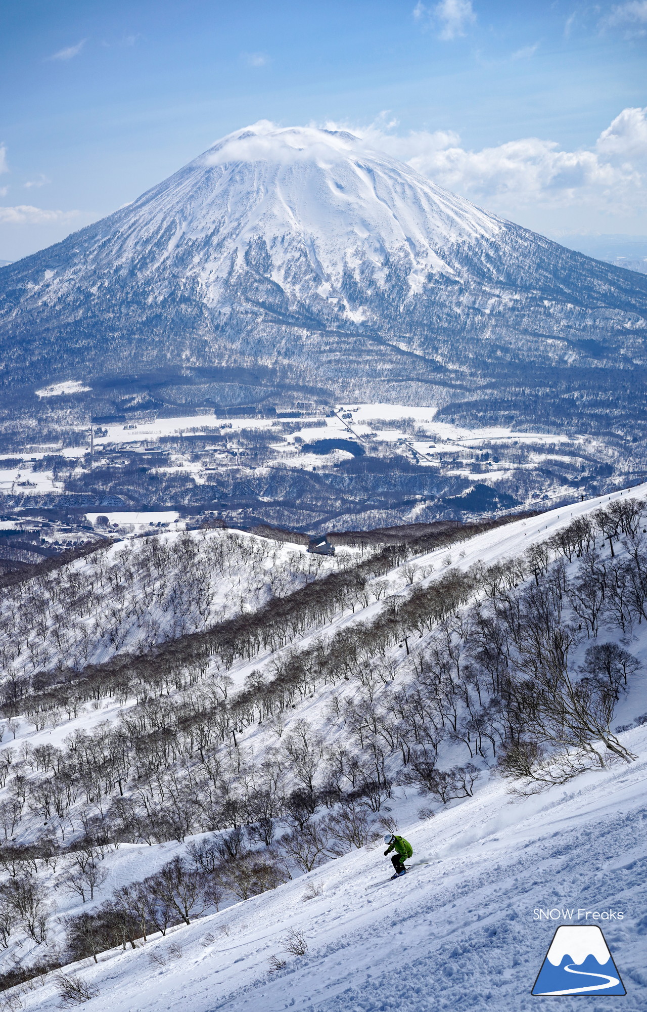 ニセコグラン・ヒラフ　もうすぐ4月。森林限界を超えると…、そこには『粉雪』が待っていました♪